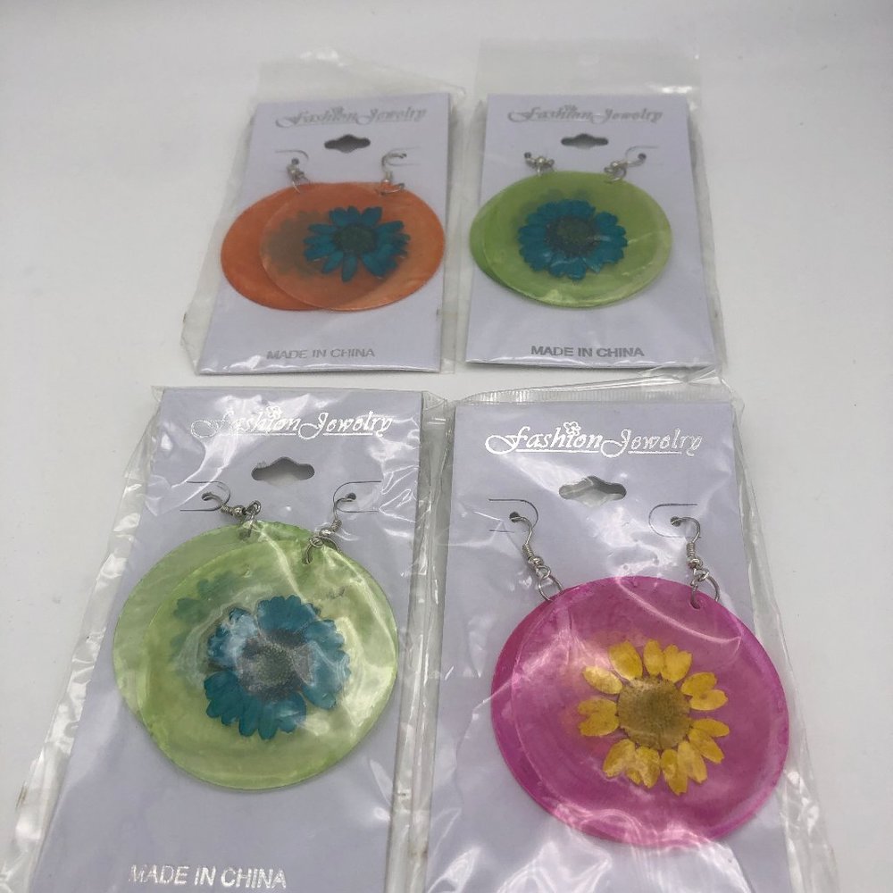 4 Pairs NWT Floral Round Drop Earrings